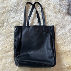 Alexander McQueen Men’s Black Medium Tote Bag